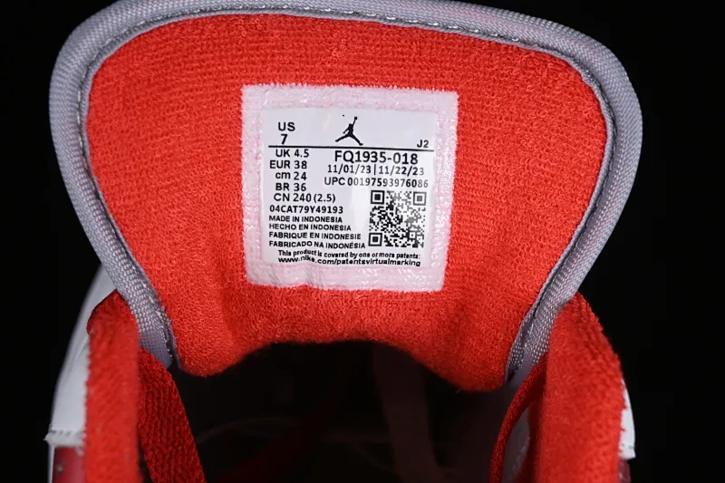 All categories Air Jordan Jordan series basketball shoes Air Jordan 1 Low Air Jordan 1 Low AJ1 Joe 1 white and red low-top cultural and casual sneakers FQ1935-018